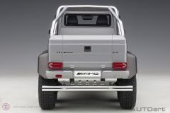 1:18 Autoart 2013 Mercedes Benz G63 AMG 6x6 Truck