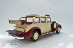 1:18 Triple 9 Collectibles 1936 Mercedes Benz 260 D Pullman Landaulet