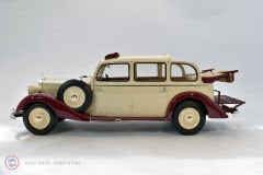 1:18 Triple 9 Collectibles 1936 Mercedes Benz 260 D Pullman Landaulet