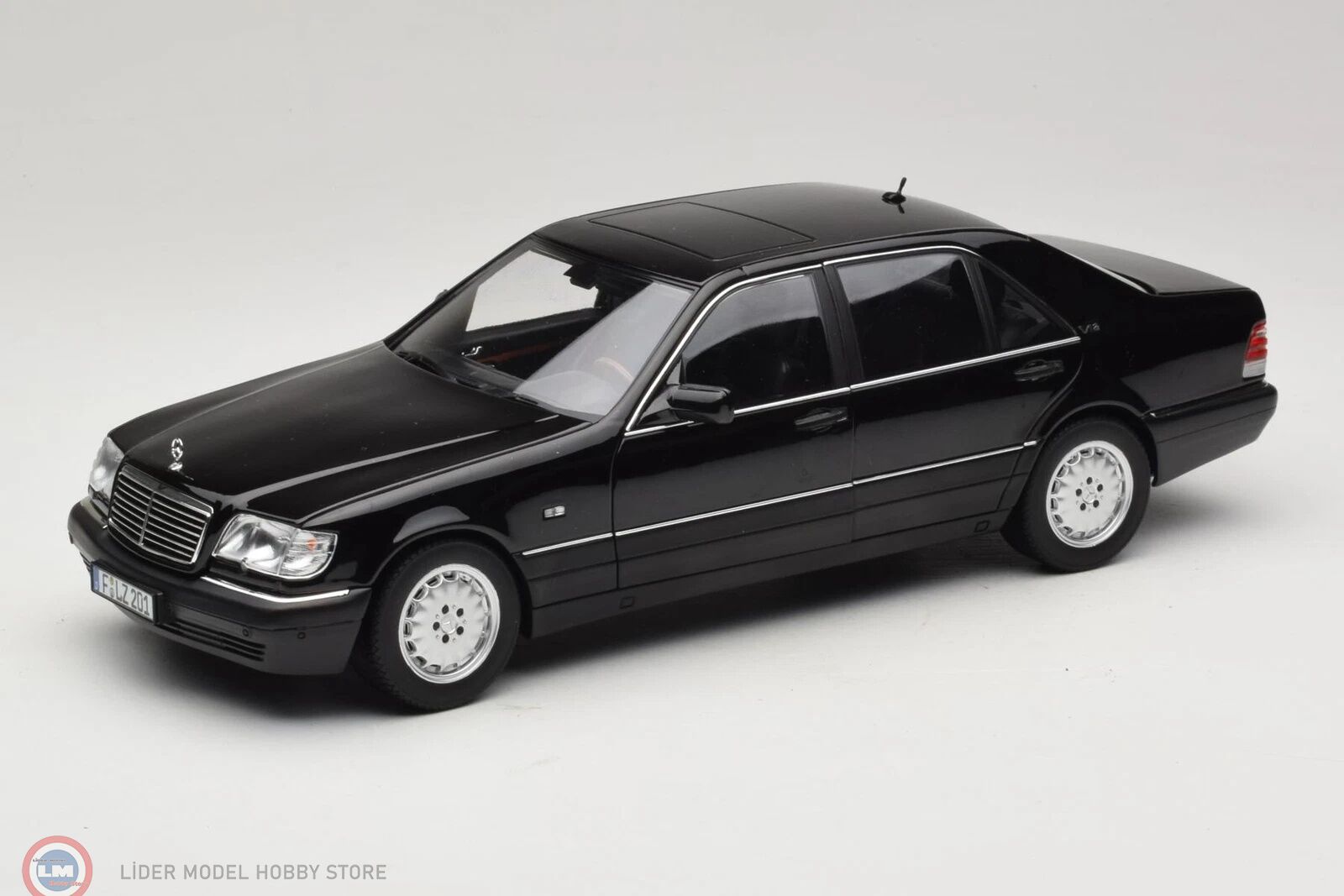 1:18 Norev 1997 Mercedes Benz S Class S600 W140 Obsidian Black