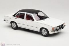 1:18 MCG 1972 Opel Commodore B