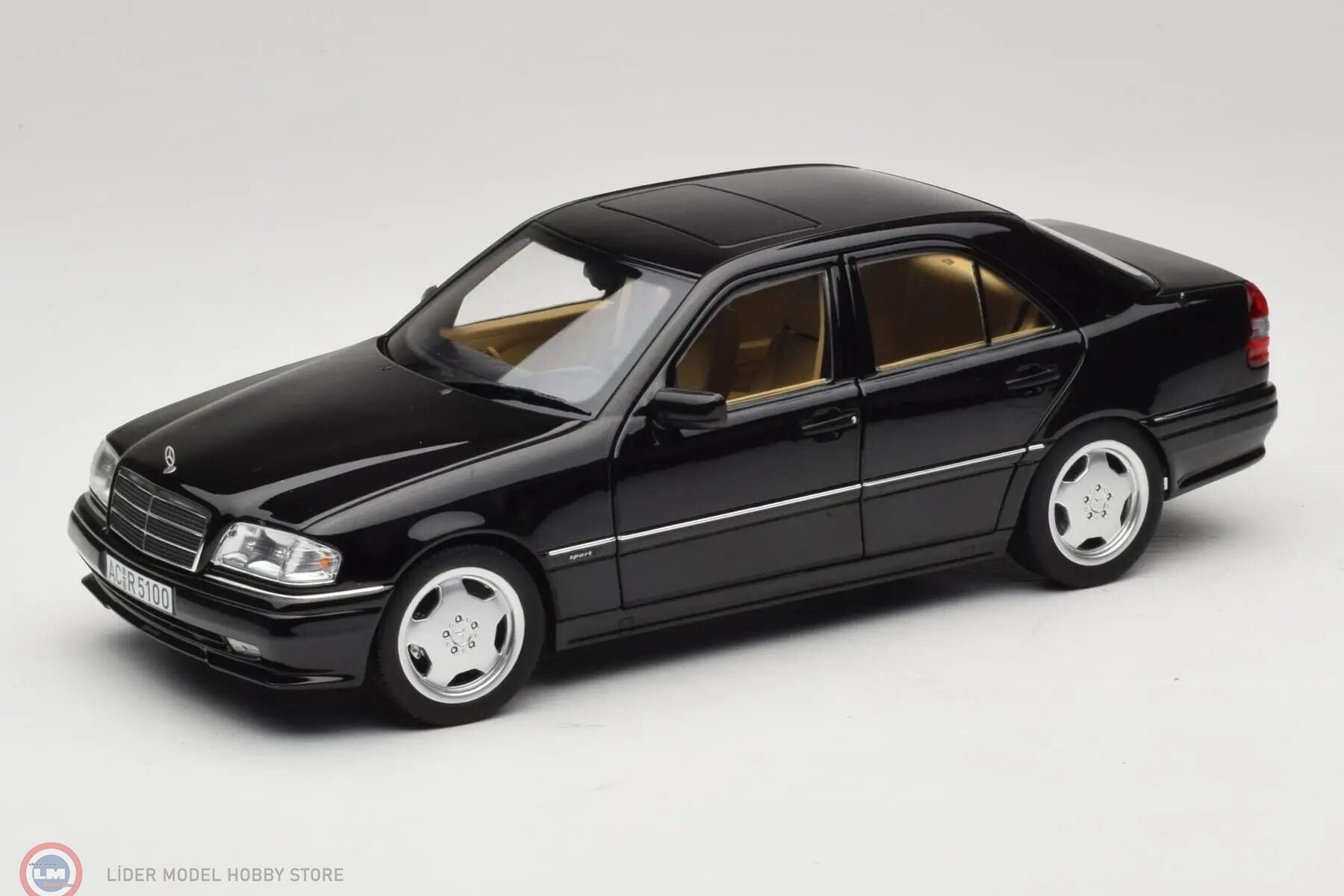 1:18 Norev 1993 Mercedes Benz C36 AMG Obsidian Black
