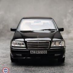 1:18 Norev 1993 Mercedes Benz C36 AMG Obsidian Black