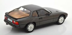 1:18 1979 Porsche 924 Turbo