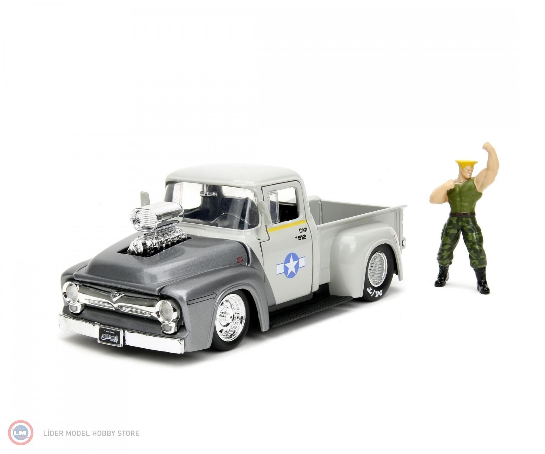 1:24 1956 Ford Pickup Street Fighter With Guile Figure