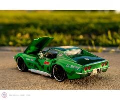 1:24 Chevrolet Corvette Stingray With Cammy Figure
