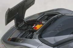 1:18 Bugatti EB110 SS Gümüş