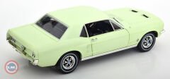 1:18 1967 Ford Mustang Coupe '' She Country Special ''