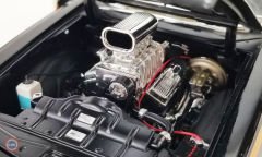 1:18 1972 Oldsmobile 442 Hurst Drag Outlaw