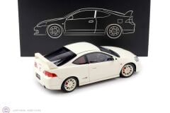 1:18 LCD Honda Integra Type R (DC5) Coupe 2006