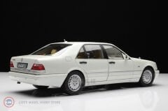 1:18 1997 Mercedes Benz S Class W140 S320