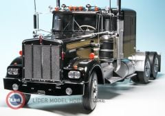 1:18 Road Kings 1989 Kenworth W900 ''Smokey and the Bandit''