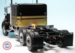1:18 Road Kings 1989 Kenworth W900 ''Smokey and the Bandit''