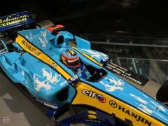 1:18 Minichamps 2005 Renault F1 Team R25 Fernando Alonso 2nd Place British GP