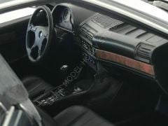 1:18 1986 Bmw BMW 730i (E32)