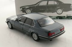 1:18 1986 Bmw BMW 730i (E32)
