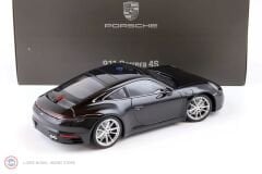 1:18 Minichamps 2024 Porsche 911 (992) Carerra 4S