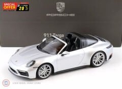 1:18 Minichamps 2021 Porsche 911 (992) Targa 4 GTS