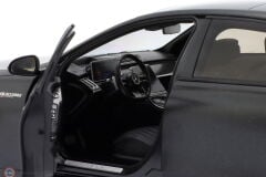 1:18 NZG 2025 Mercedes Benz S Class S63 AMG E-Performance W223
