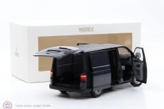 1:18 Norev 2003	Volkswagen	T5 Transporter - GREY