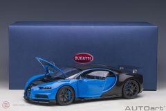 1:18 Bugatti Chiron Sport Mavi