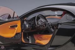 1:18 Bugatti Chiron Sport Siyah