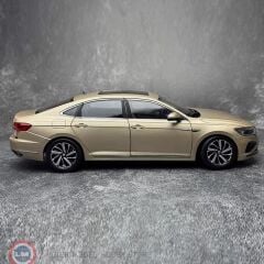 1:18 Paudi 2022 Volkswagen Passat 3.8 DTSI B8