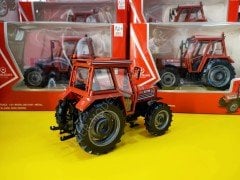 1:24 Tümosan 8095 Traktör