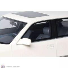 1:18 Otto Lexus LS 400 Diamond 051 (1992) White Pearl
