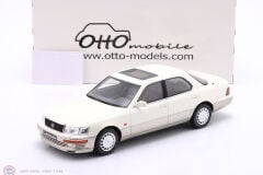 1:18 Otto Lexus LS 400 Diamond 051 (1992) White Pearl