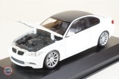 1:43 Maxichamps 2008 BMW M3 E92