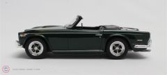 1:18 Cult Scale 1967 Triumph TR5 P.I