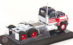 1:43 1966 Mack R-Series Stars and Stripes