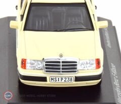 1:43 Minichamps 1990 Mercedes Benz 230E (W124) Taxi