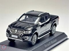 1:43 2017 Renault Alaskan