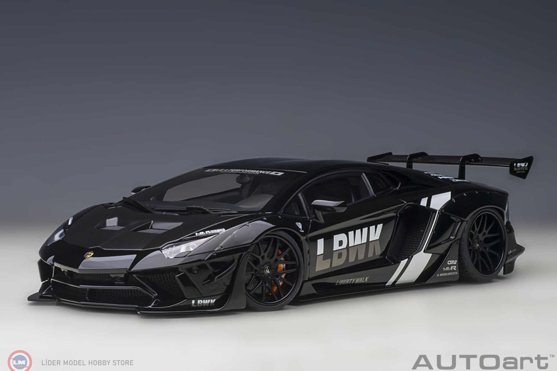 1:18 Autoart Lamborghini Aventador Limited Edition Liberty Walk (LBWK Livery)