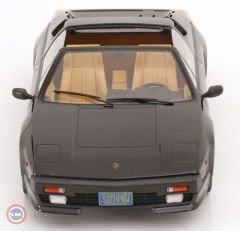 1:18 1982 Lamborghini Jalpa 3500 1982 (Rocky IV look-a-like)
