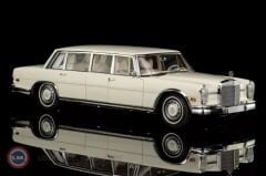 1:18 1969 Mercedes Benz S600 Pullman W100 White Swan
