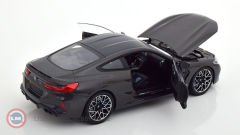 1:18 2020 BMW M8 COUPE