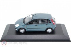 1:43 2002 Ford Fiesta 4 door