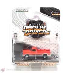 1:64 Greenlight 1989 Dodge Ram D-350 Colorado Red and Sterling Silver Dually Drivers Series