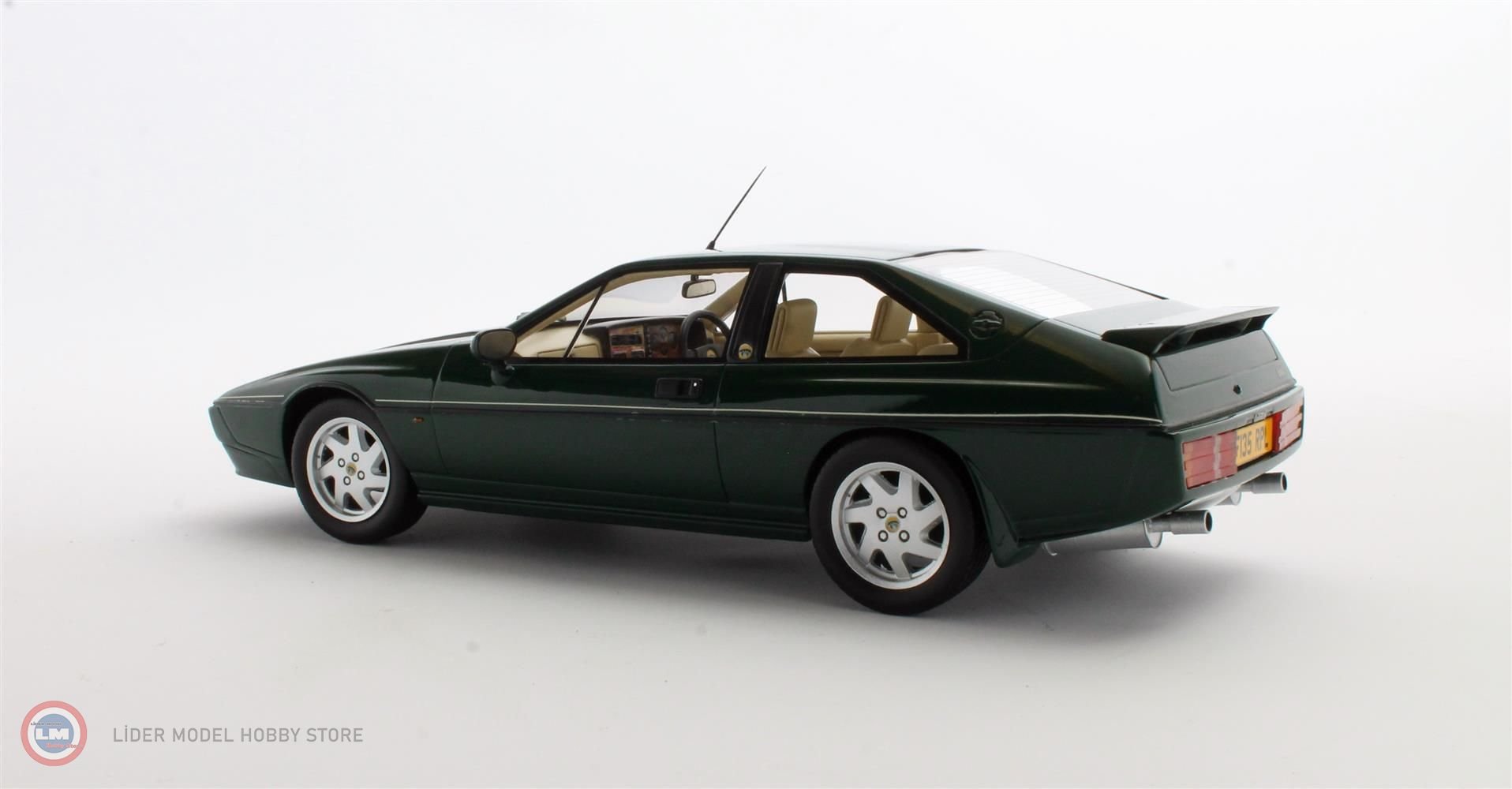 Lotus Excel SE 1988 – Miniature Cult Models 1/18 – Résine Verte – CML140-2