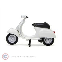 1:18 1969 Vespa 50 Special - Motosiklet