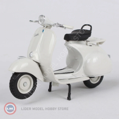 1:18 1956 Vespa 150 - Motosiklet