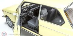 1:18 Kyosho 1972 BMW 2002 Tii