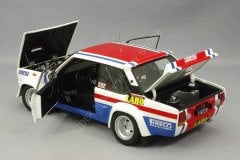 1:18 Fiat 131 Abarth 1977 Rally Sanremo
