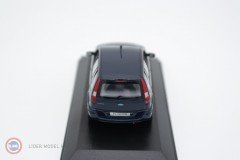 1:43 2004  Ford Fusion