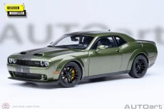 1:18 Autoart 2022 Dodge Challenger SRT Jailbreak (F8 Green)