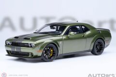1:18 Autoart 2022 Dodge Challenger SRT Jailbreak (F8 Green)