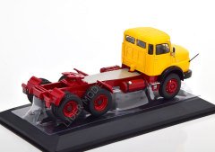 1:43 1979 Mercedes Benz LS 2624